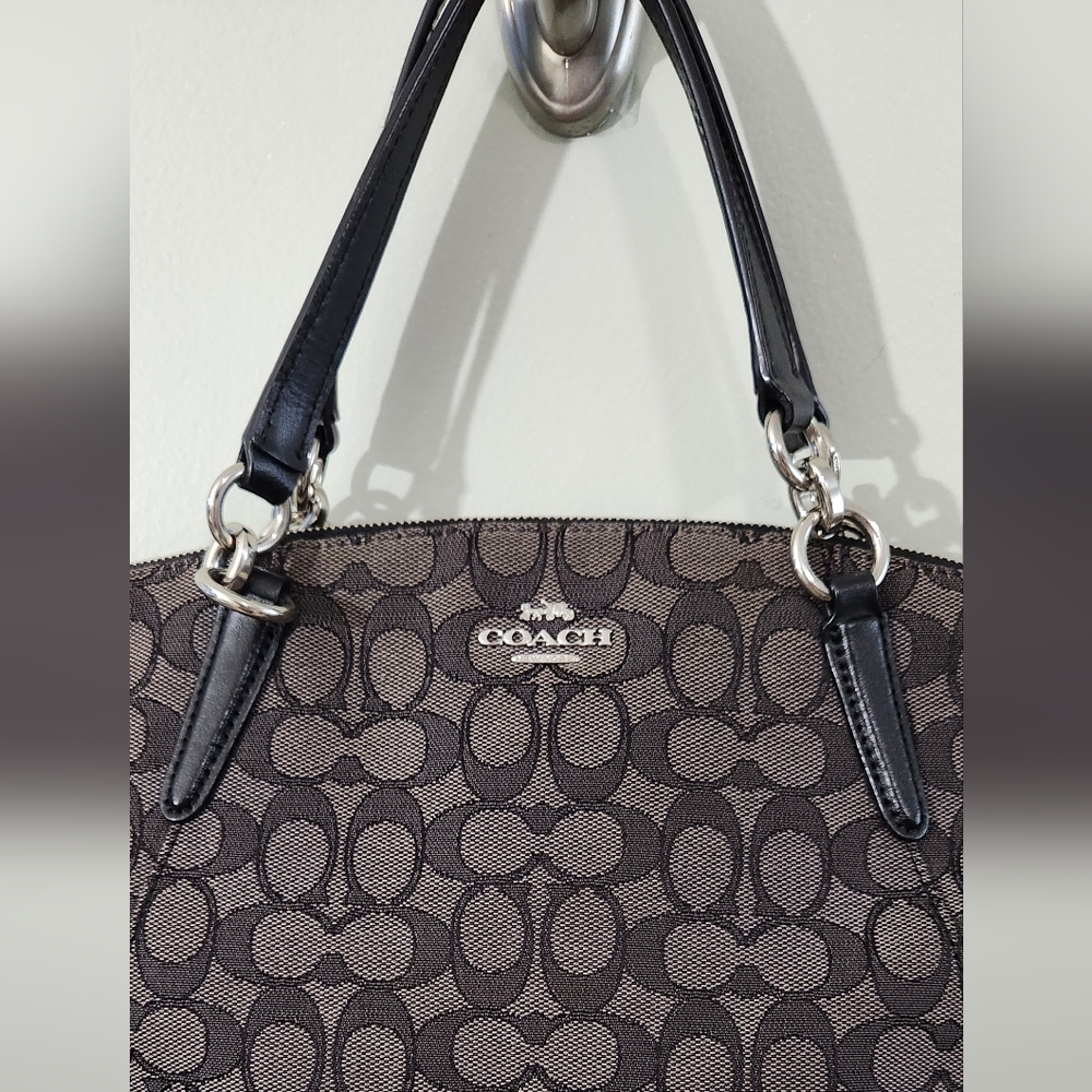 Coach satchel - Picture 2 of 8